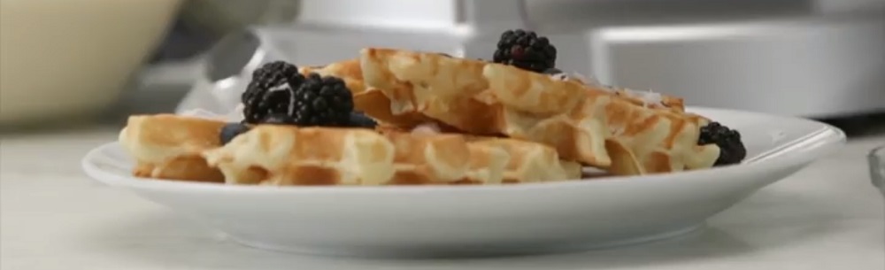 Best Belgian Waffle Makers with Removable Plates