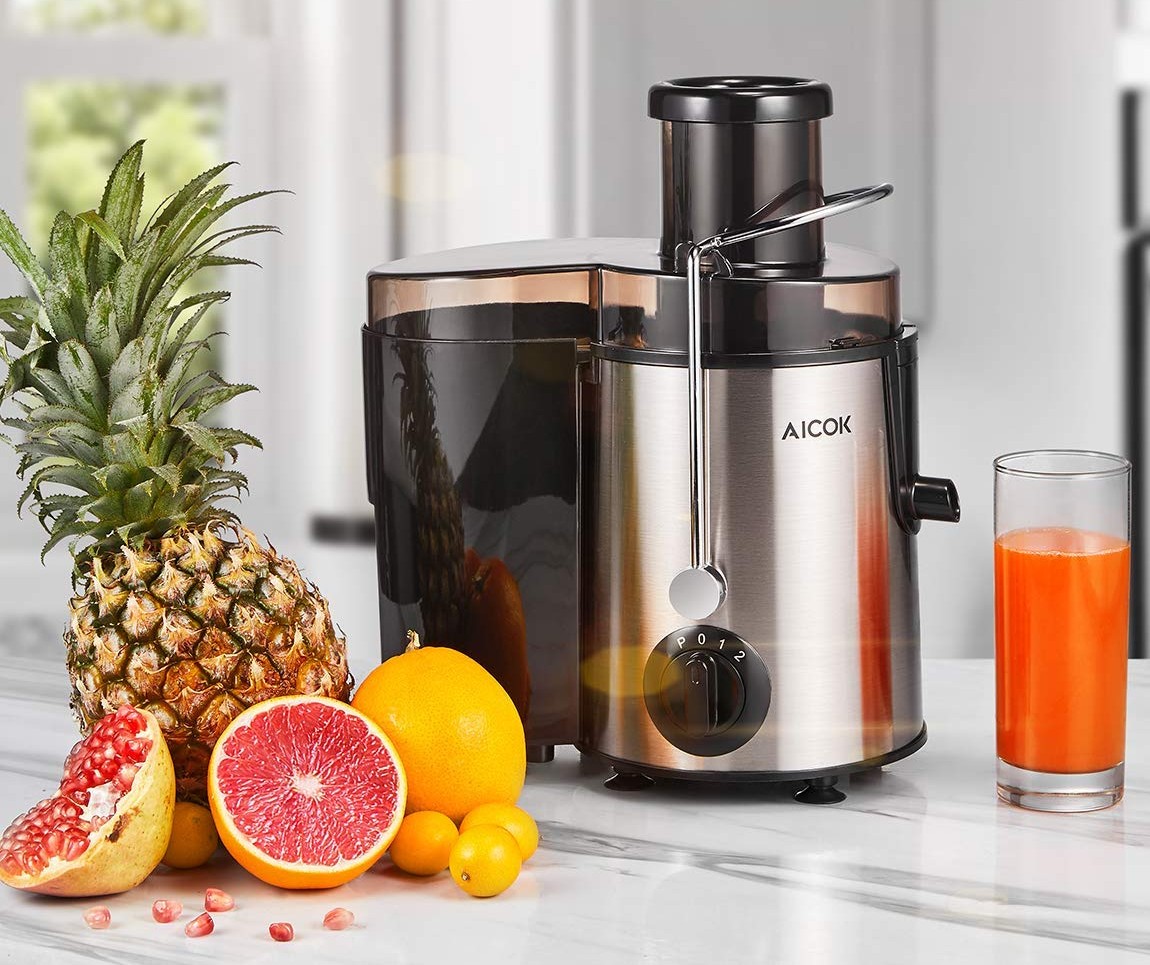 Centrifugal Juicer vs. Cold Press Juicer: What's the Difference?